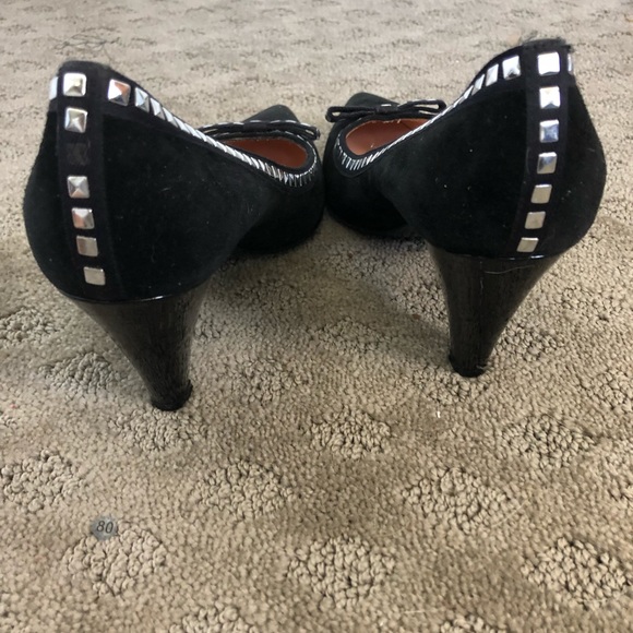 MARC by Marc Jacobs Studded Suede Low heeled pumps - Picture 4 of 7